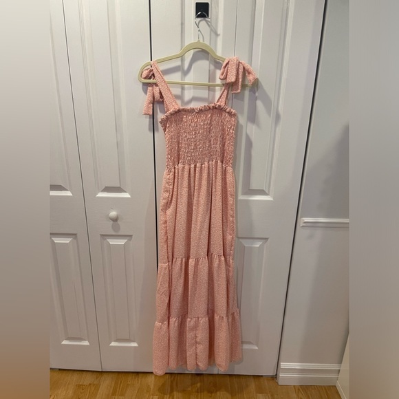 pink and white spotted dress - Picture 6 of 8